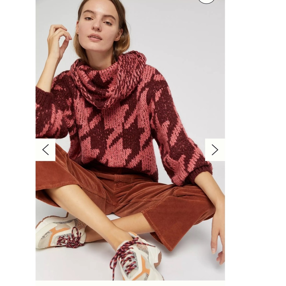 Anthropologie Houndstooth Ginny Chunky‎ Knit Cowl Sweater Burgundy Pink Small